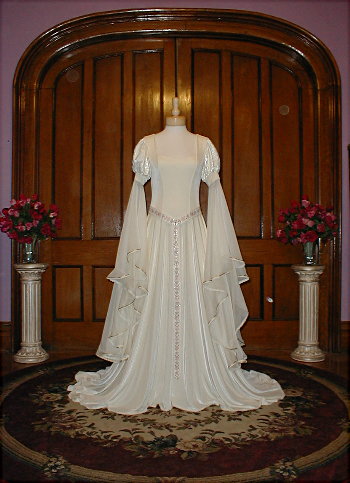 wedding dresses renissance